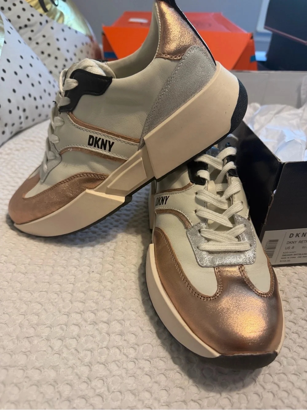 DKNY White, Rose Gold & Silver Leather Platform retro Sneakers
